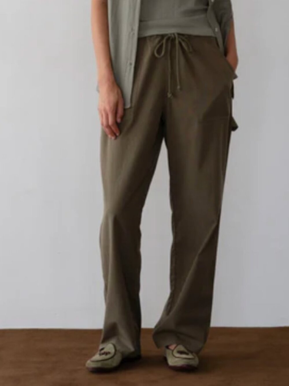Donni The Sandwash Painter Pant in Dill Size Medium